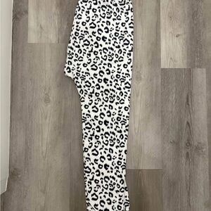 Black & White Leopard Print Women's Skirt